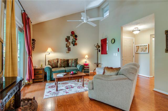 416 Summit Ridge Place, Unit 416 Nashville, TN 37215 - Photo 5 of 20 Gallery Image 5