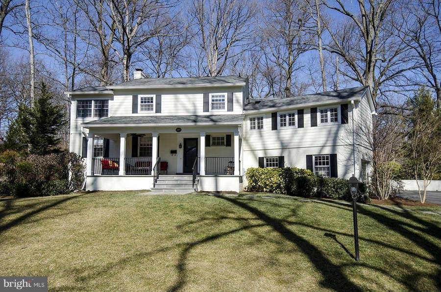 3175 Holmes Run Road Falls Church, VA 22042 - Photo 1 of 24 Exterior (Front)