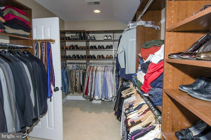 3175 Holmes Run Road Falls Church, VA 22042 - Photo 14 of 24 Master Walk in Closet