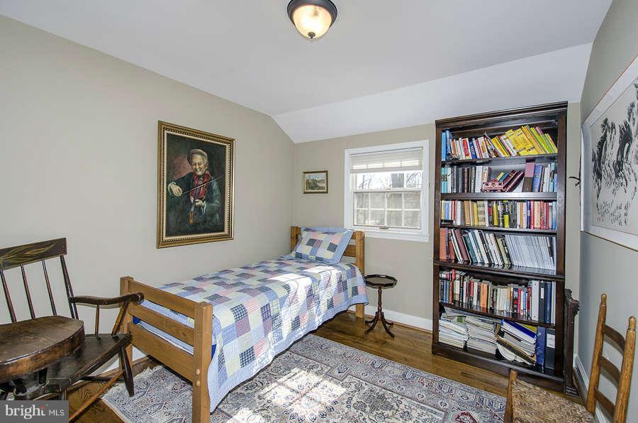 3175 Holmes Run Road Falls Church, VA 22042 - Photo 16 of 24 Third Bedroom