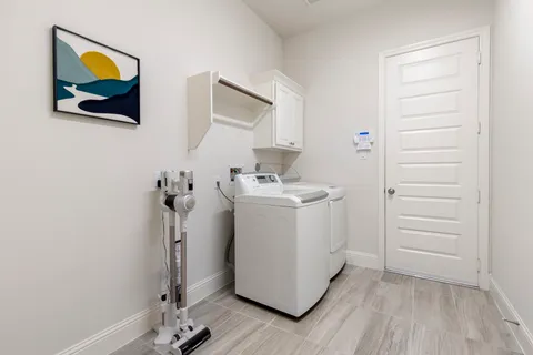 $929,900 | 4115 Flagstone Pine Lane, Spring, TX 77386