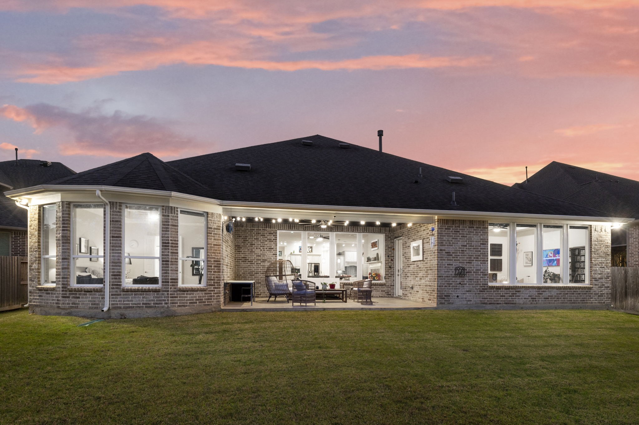 4115 Flagstone Pine Lane Spring, TX 77386 - Photo 33 of 40 Step outside to discover a generous outdoor area, brimming with potential to transform into your private oasis. Whether you envision a lush garden, or a cozy patio for al fresco dining, the possibilities are endless. This home truly offers the perfect canvas for a lifestyle of comfort, privacy, and outdoor enjoyment.