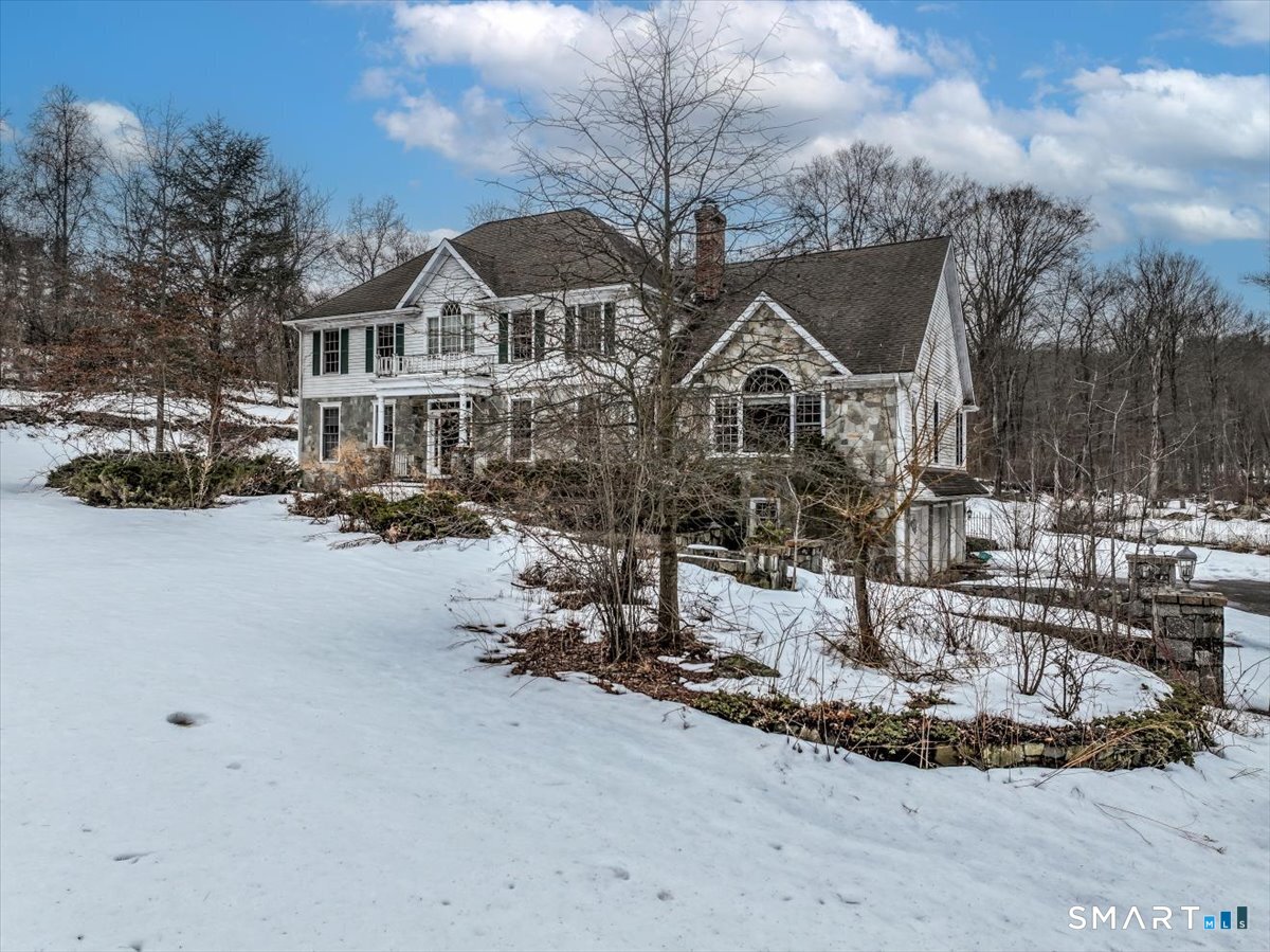 80 Maple Road Easton, CT 06612 - Photo 3 of 34