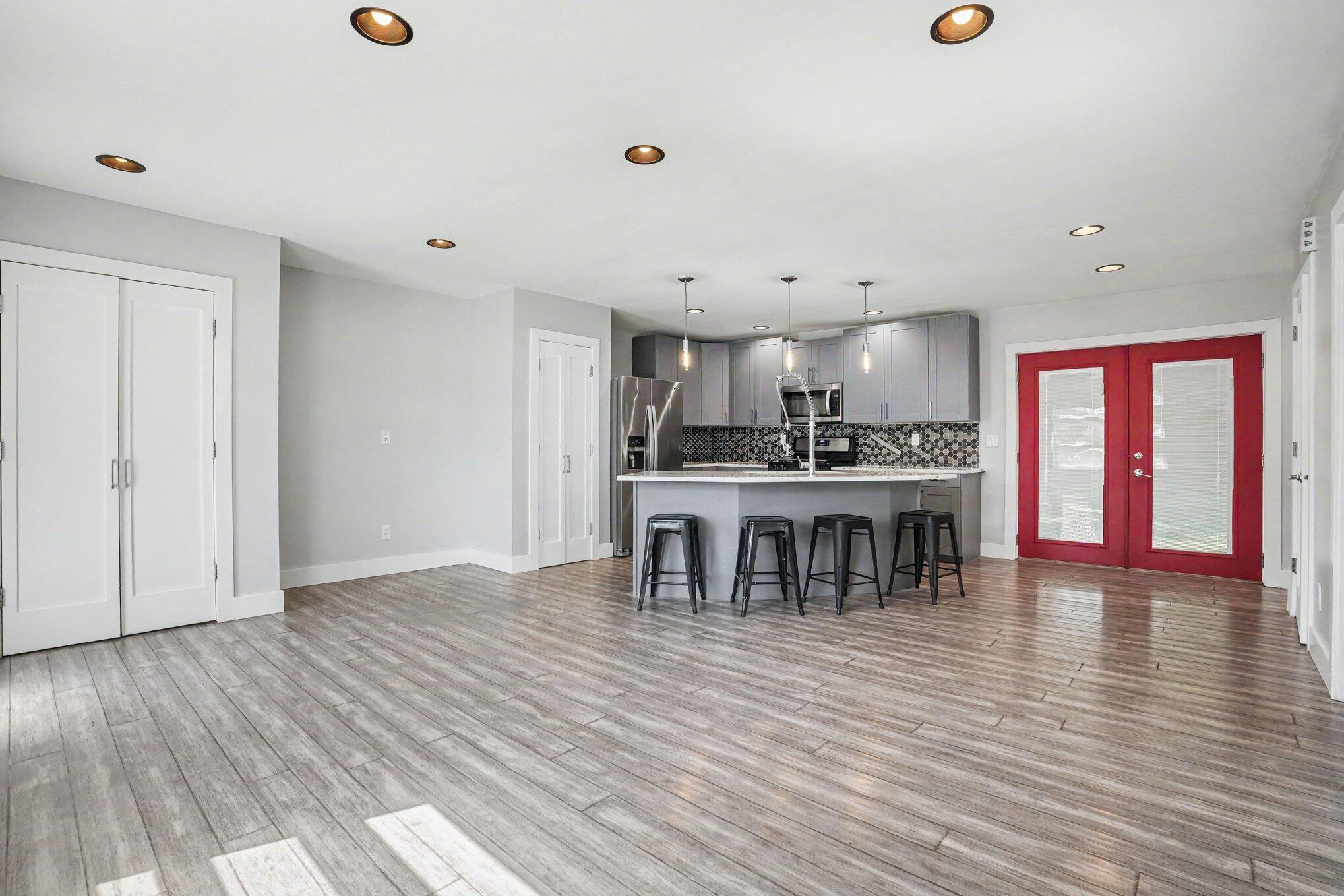 9740 Maple Street Bridgman, MI 49106 - Photo 7 of 29 009_file_3173