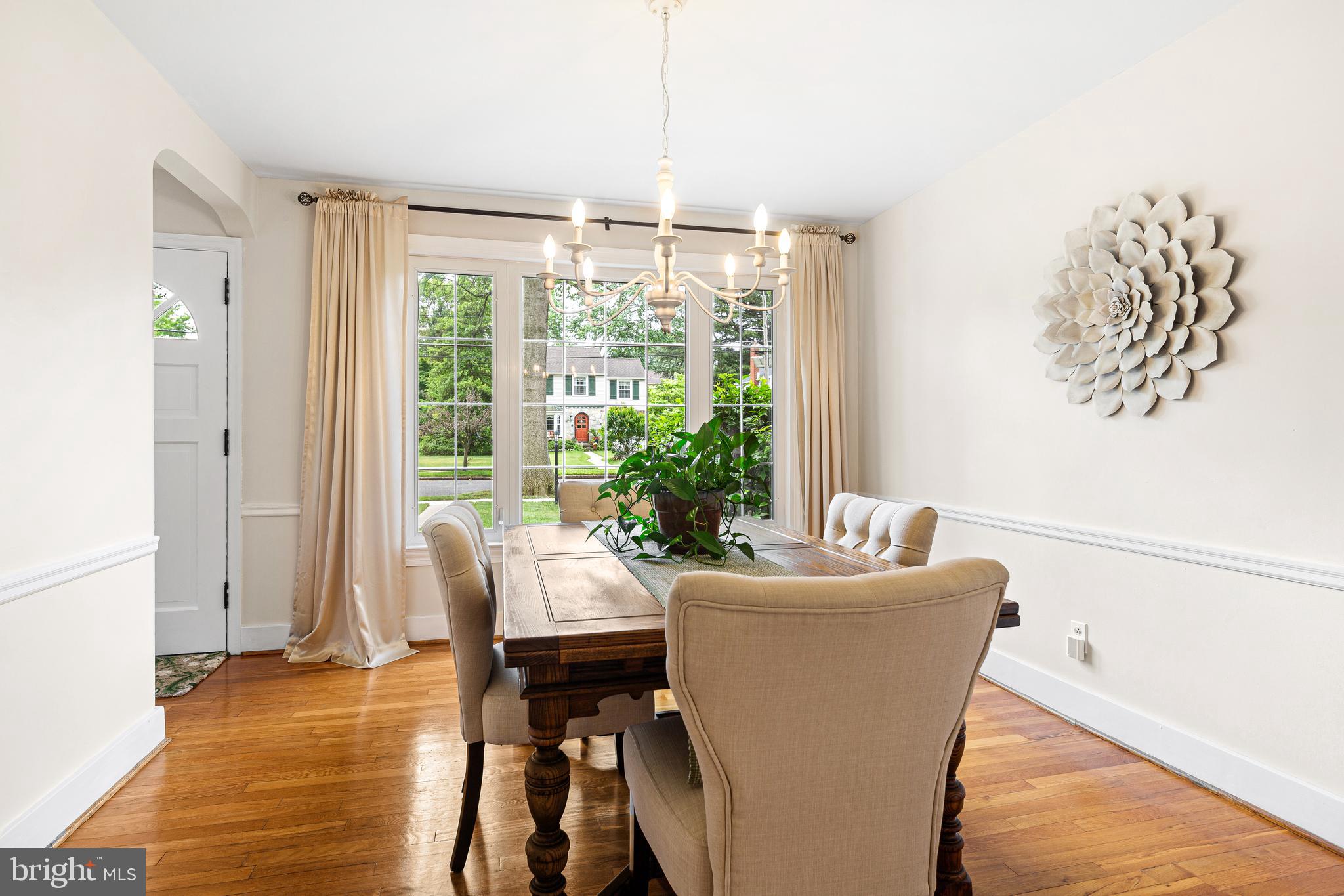 809 West Redman Avenue Haddonfield, NJ 08033 - Photo 9 of 42 Formal dining room