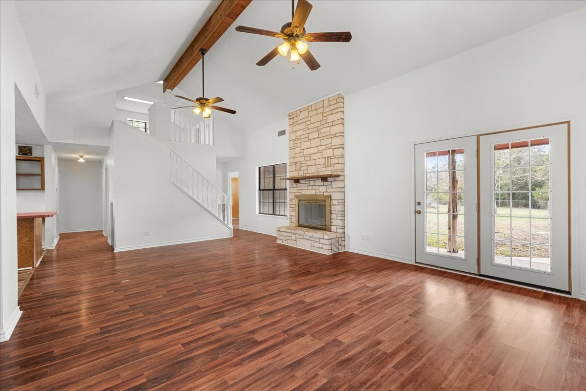 620 Panorama Road La Grange, TX 78945 - Photo 3 of 21