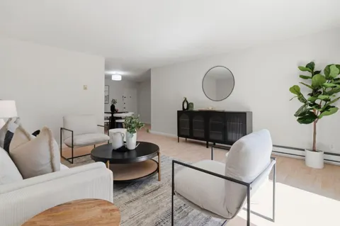 $768,000 | 1031 Crestview Drive, Unit 305, Mountain View, CA 94040