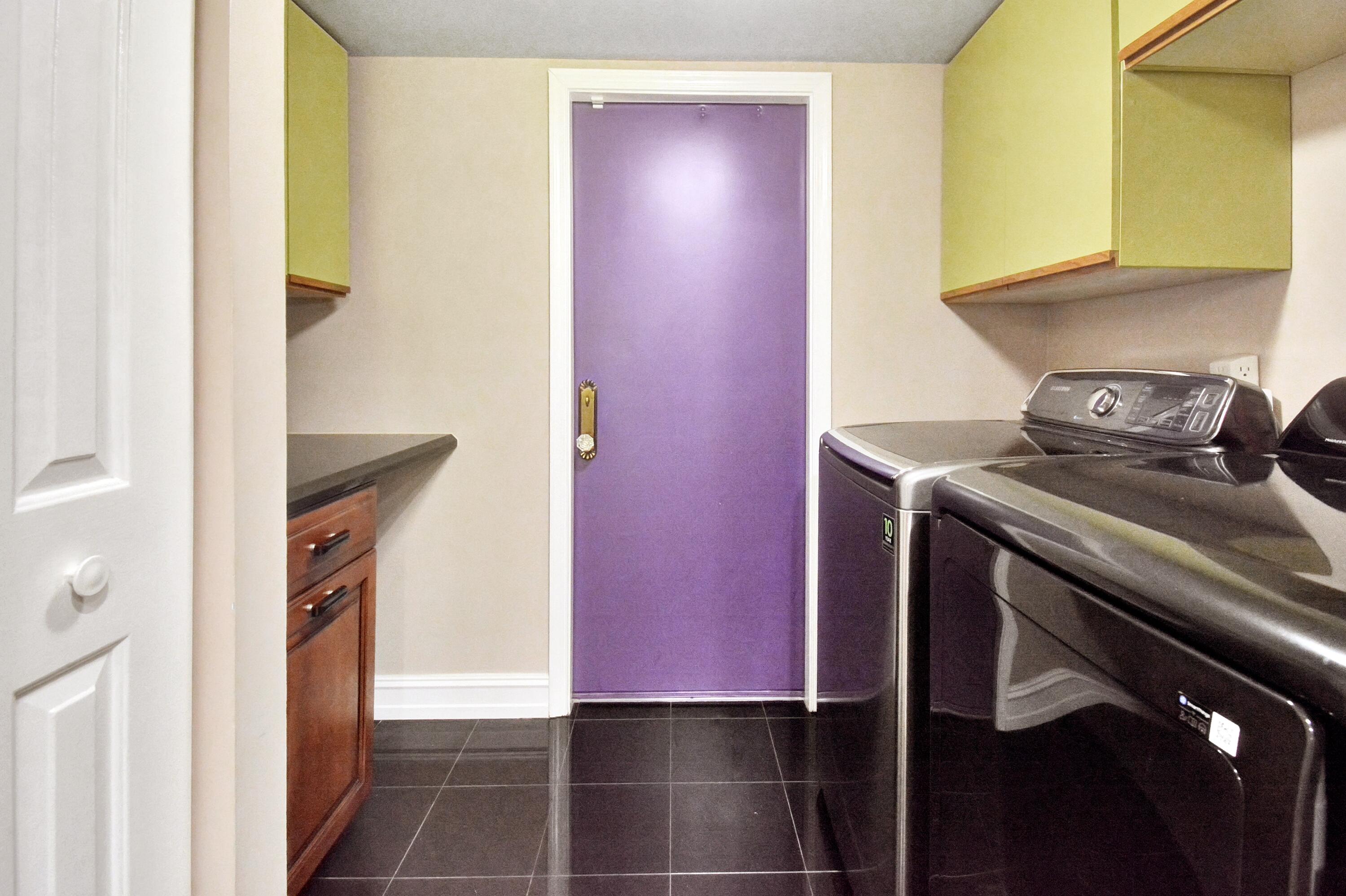 5590 Coach House Circle, Unit A Boca Raton, FL 33486 - Photo 24 of 33 a utility room with dryer and washer