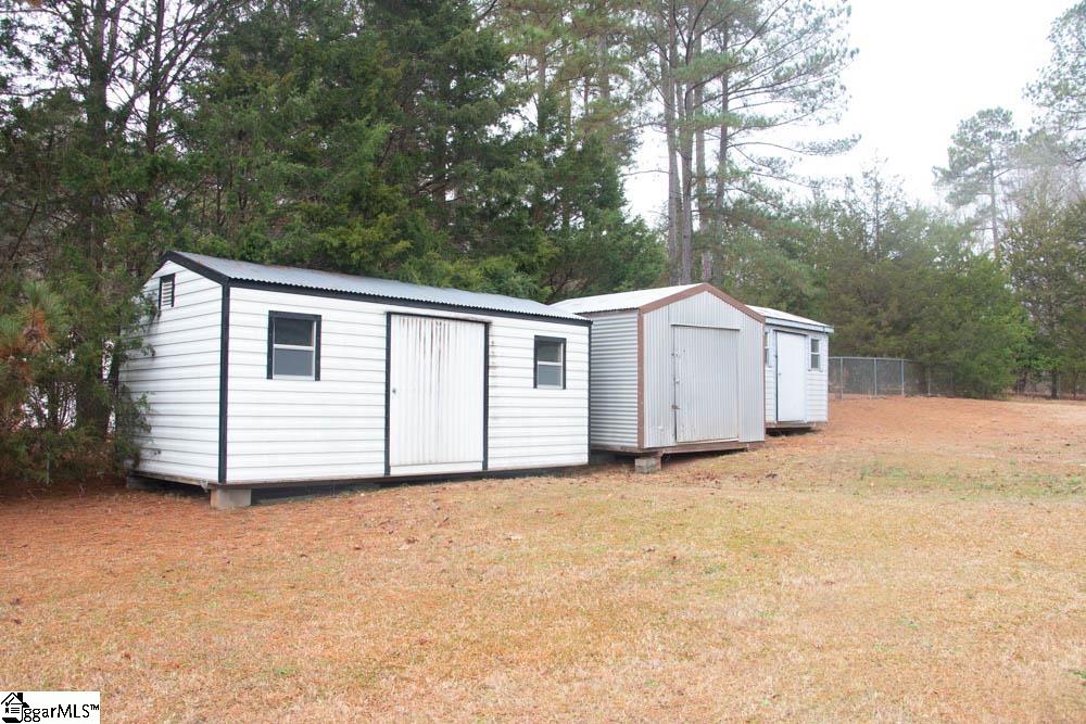 4220 Allen Bridge Road Fountain Inn, SC 29644 - Photo 2 of 15