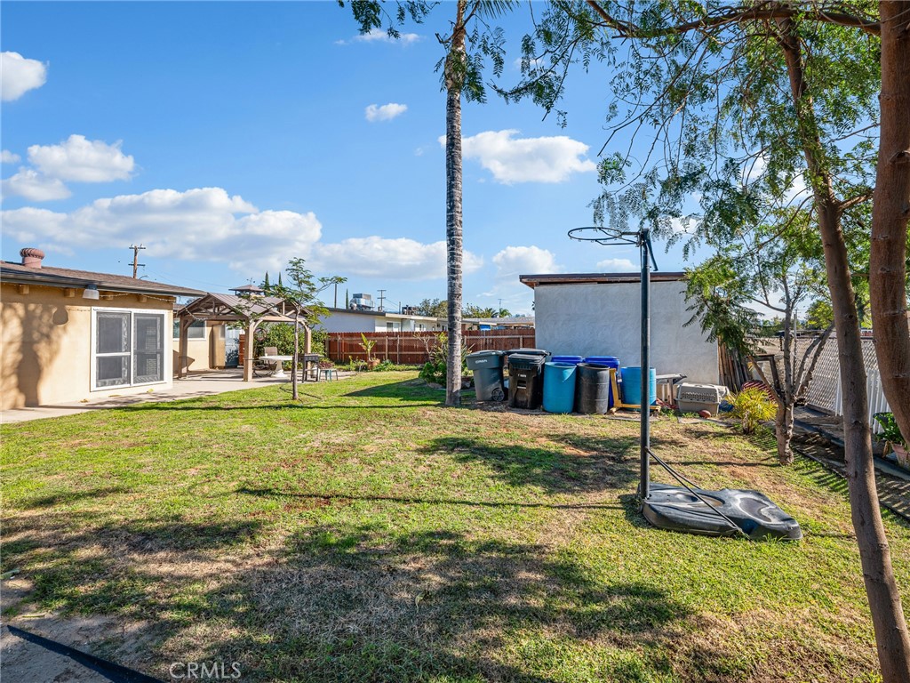 361 Allen Street Rialto, CA 92376 - Photo 34 of 35