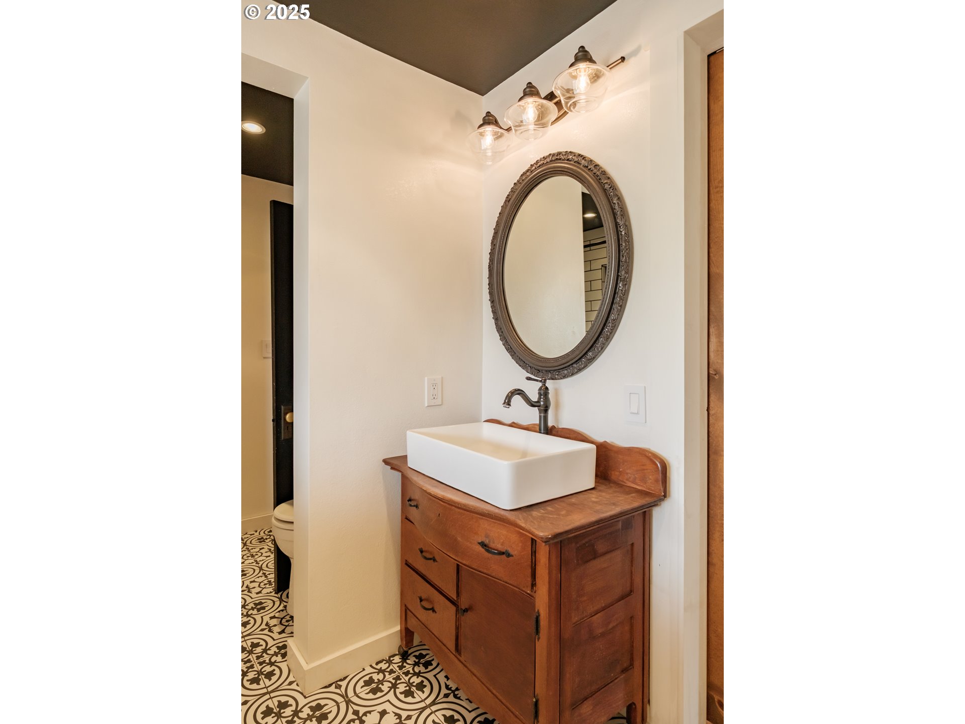 37929 Kelly Road Scio, OR 97374 - Photo 23 of 48 a bathroom with a sink and a mirror