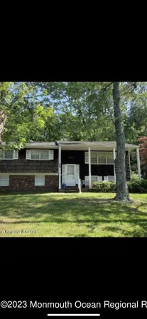 $2,200 | 416 Brookside Avenue, Oakhurst, NJ 07755
