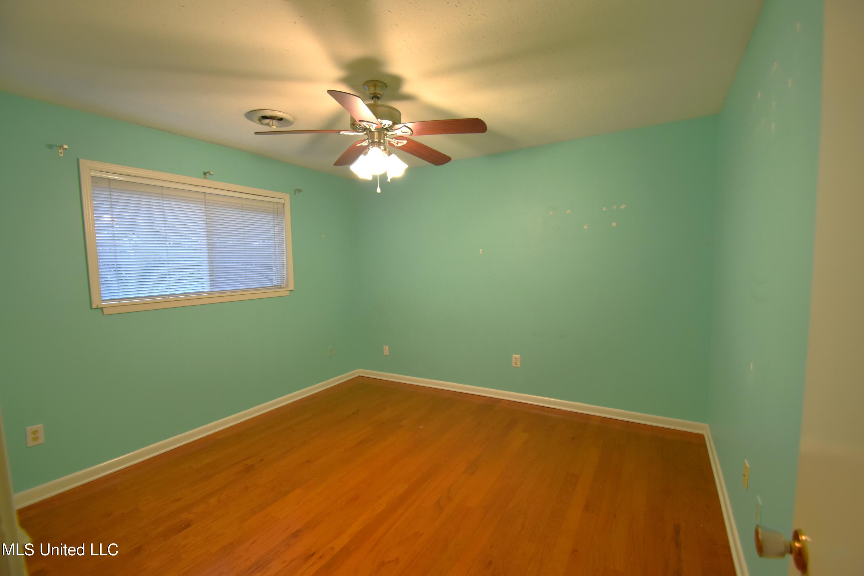 5415 Briarfield Road Jackson, MS 39211 - Photo 13 of 16 58025E73-9668-4940-A920-87A2290F25C1