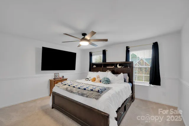 $900,000 | 6809 Old Persimmon Drive, Mint Hill, NC 28227