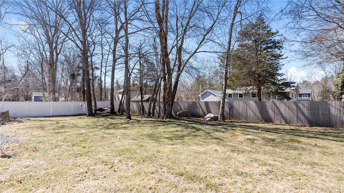 73 Pinecrest Drive Exeter, RI 02822 - Photo 20 of 22
