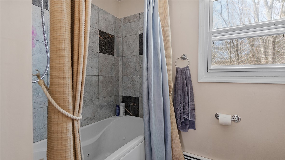 73 Pinecrest Drive Exeter, RI 02822 - Photo 10 of 22