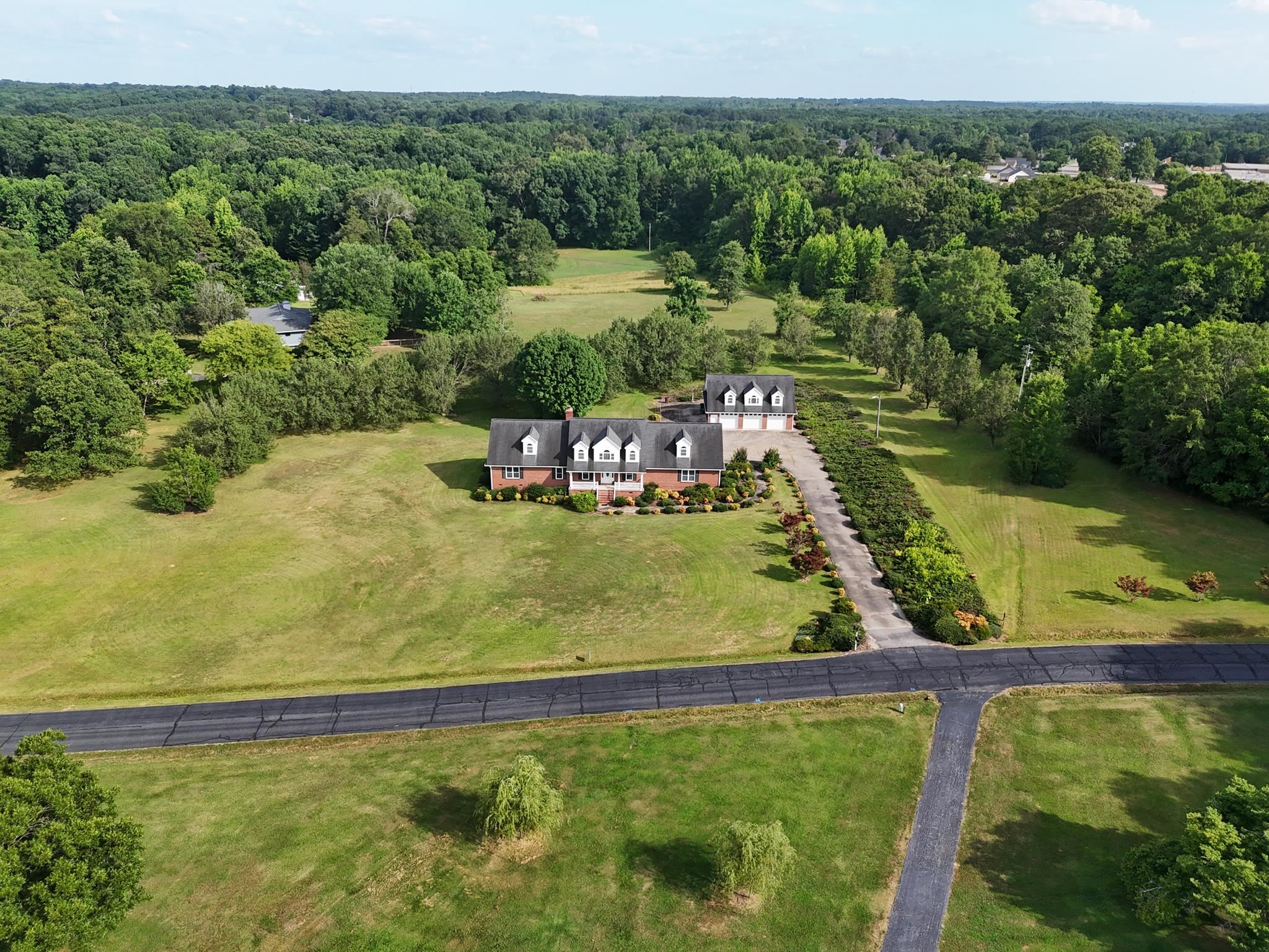 150 State Rd S-42-7484 Roebuck, SC 29376 - Photo 4 of 28 Gallery Image 4