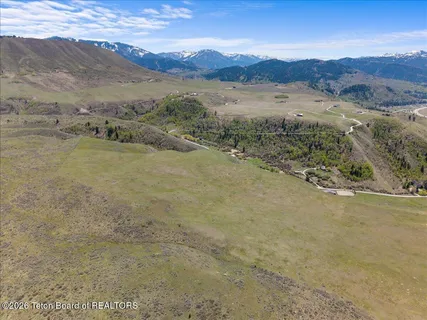$2,250,000 | 7650 South Squaw Creek Road, Jackson, WY 83001