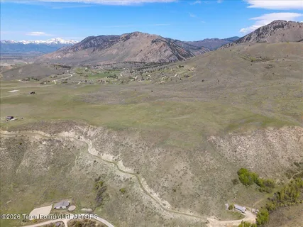 $2,250,000 | 7650 South Squaw Creek Road, Jackson, WY 83001
