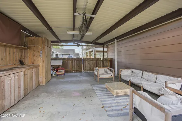 $285,000 | 107 Campania Street, Rayne, LA 70578