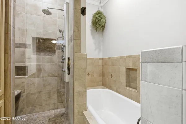 $285,000 | 107 Campania Street, Rayne, LA 70578