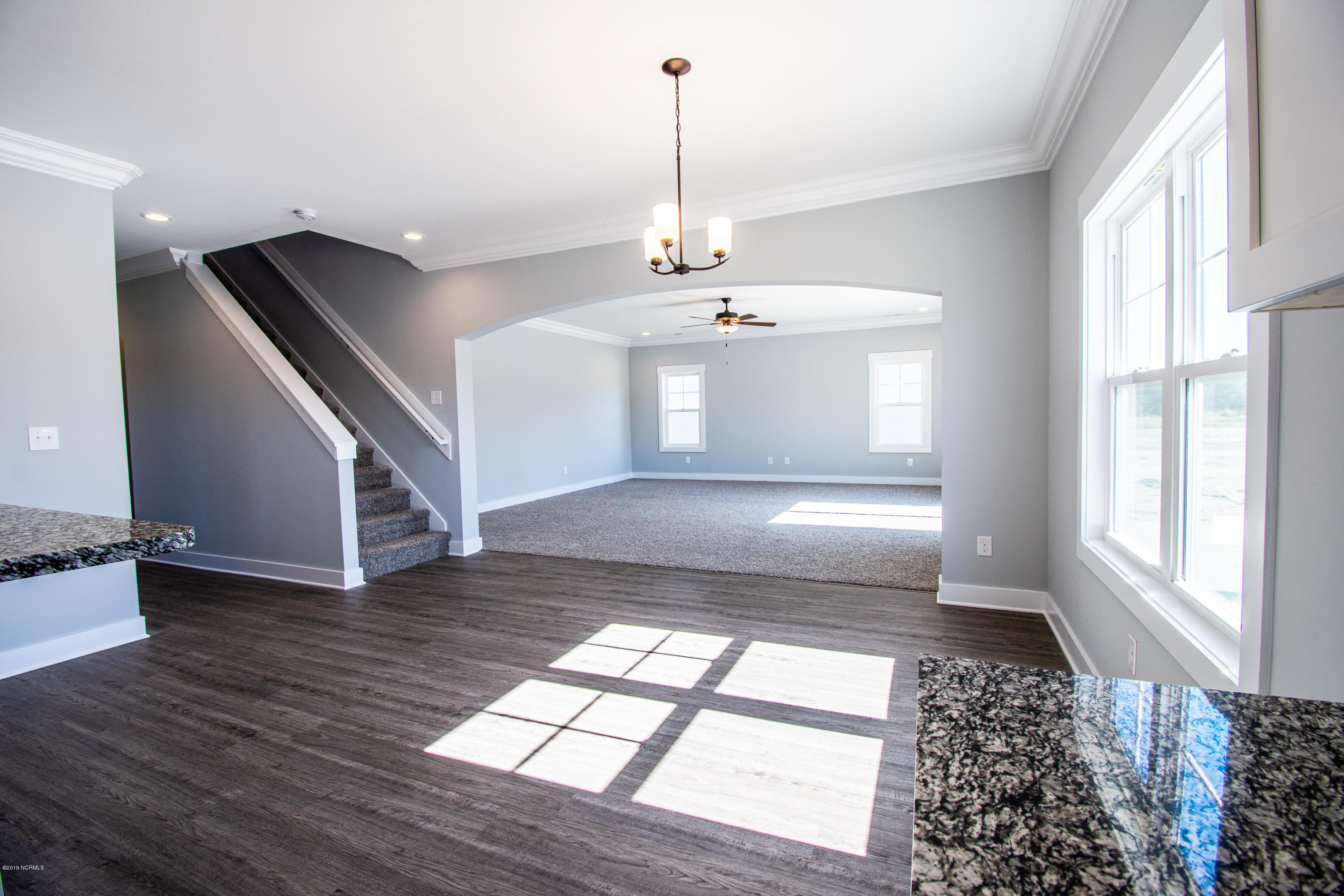 416 Elgin Road Hubert, NC 28539 - Photo 11 of 44 (17 of 39) 416 Elgin Ct-19284095251