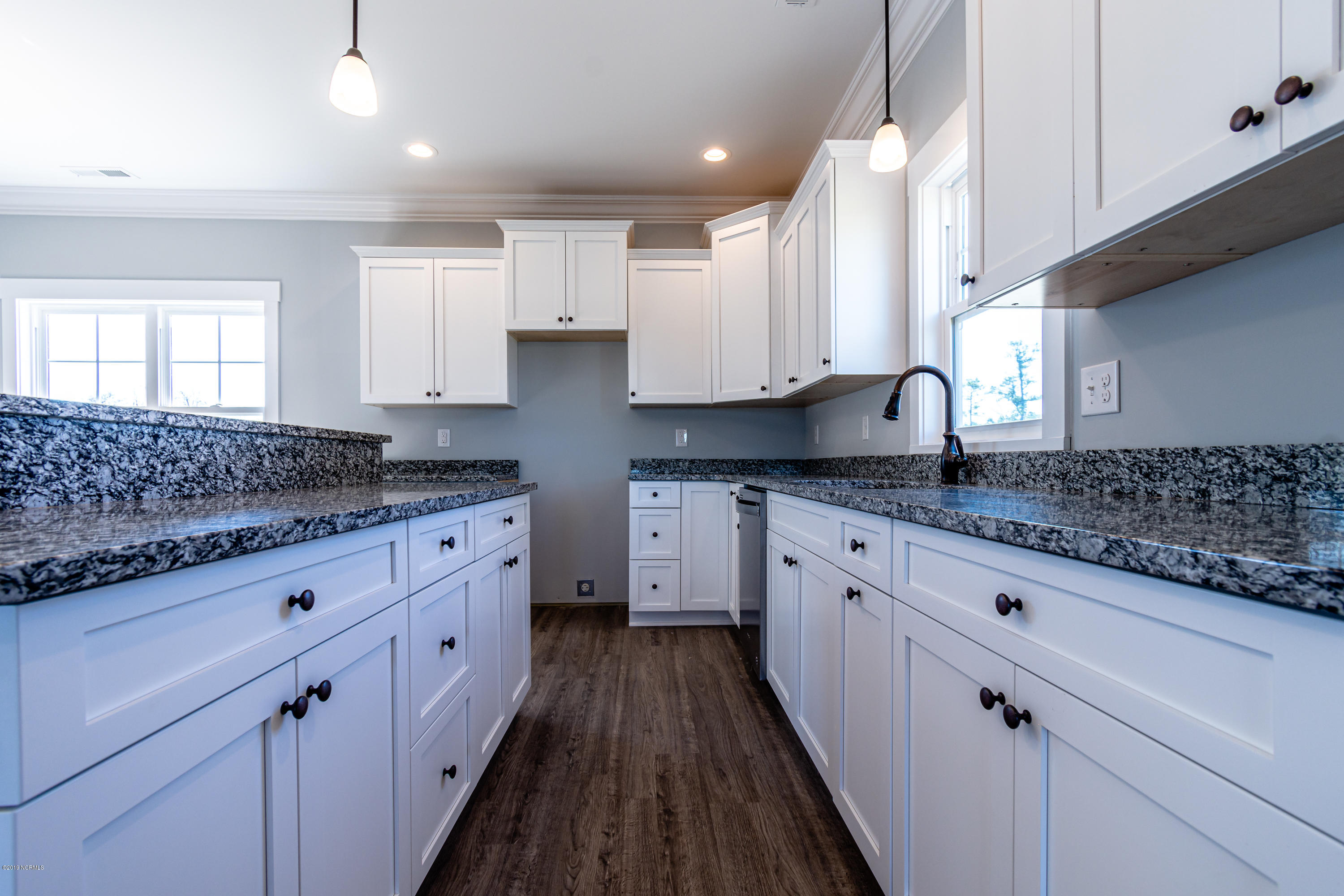 416 Elgin Road Hubert, NC 28539 - Photo 5 of 44 (12 of 39) 416 Elgin Ct-19284095130