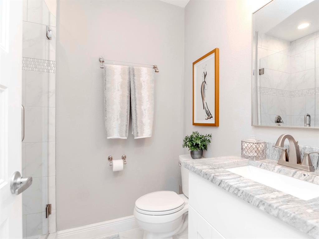 2807 West Hawthorne Road, Unit 11 Tampa, FL 33611 - Photo 28 of 76