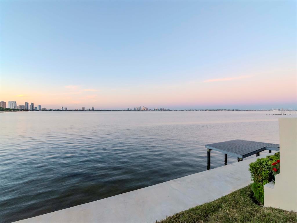 2807 West Hawthorne Road, Unit 11 Tampa, FL 33611 - Photo 61 of 76