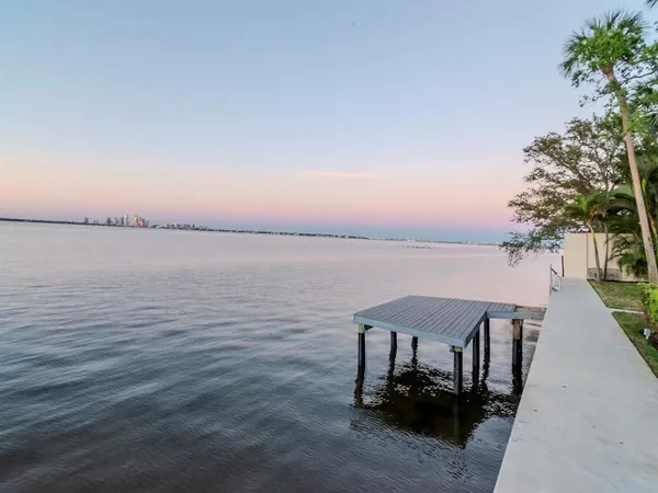 $1,550,000 | 2807 West Hawthorne Road, Unit 11, Tampa, FL 33611