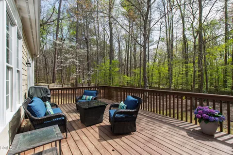$825,000 | 126 Barnes Spring Court, Cary, NC 27519