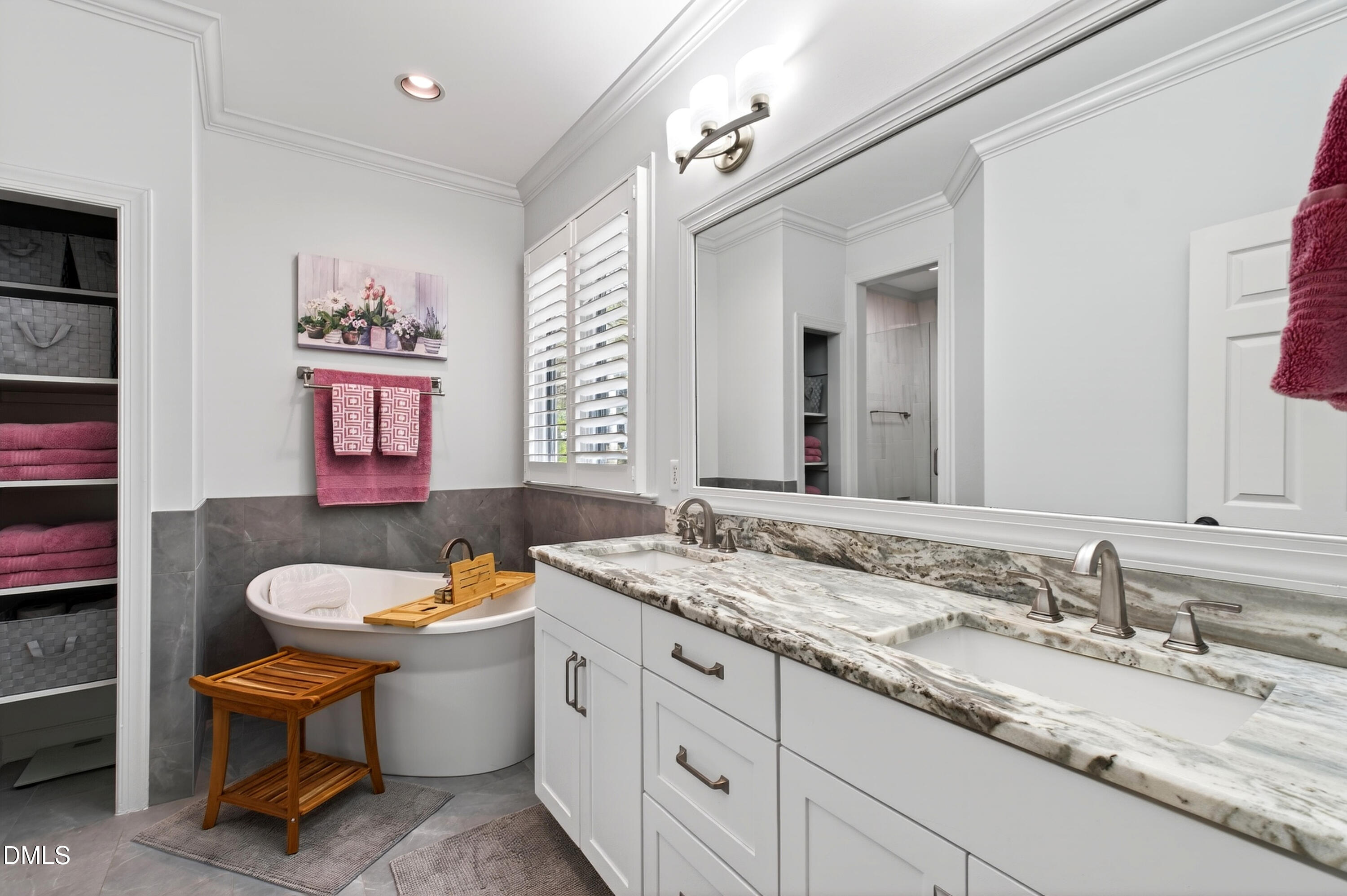 126 Barnes Spring Court Cary, NC 27519 - Photo 4 of 71 Barnes (16)