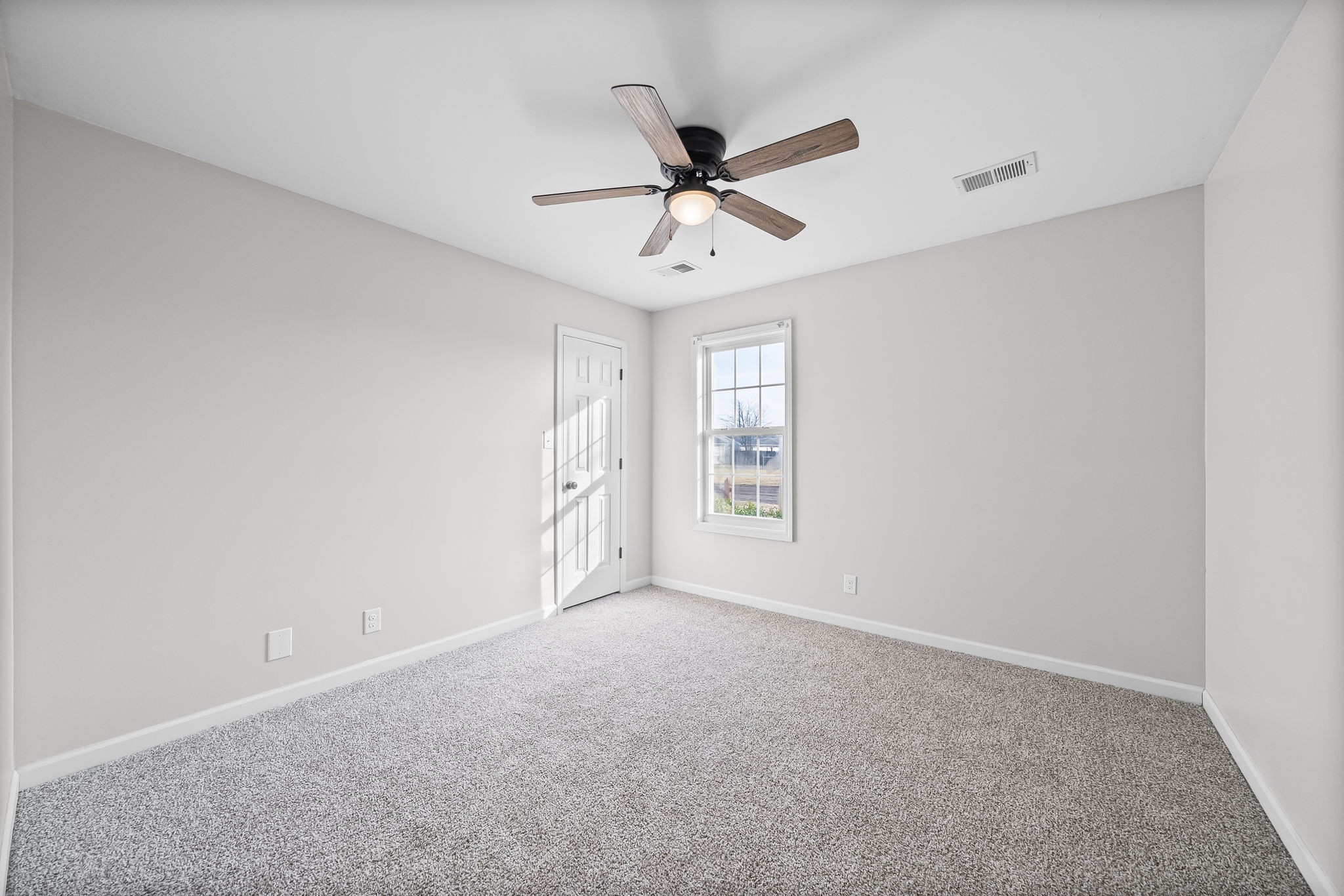 1015 Shadow Ridge Avenue Oak Grove, KY 42262 - Photo 14 of 28 Gallery Image 14