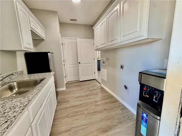 $519,995 | 4549 Teal Drive, Corpus Christi, TX 78410