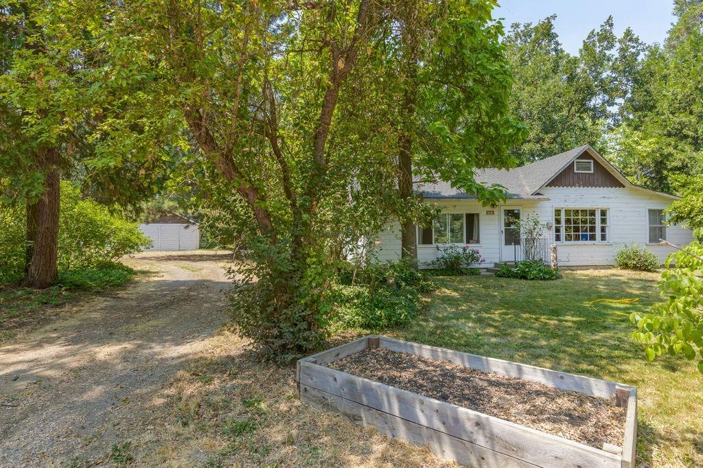 4264 Hilsinger Road Phoenix, OR 97535 - Photo 2 of 30 Additional Photo