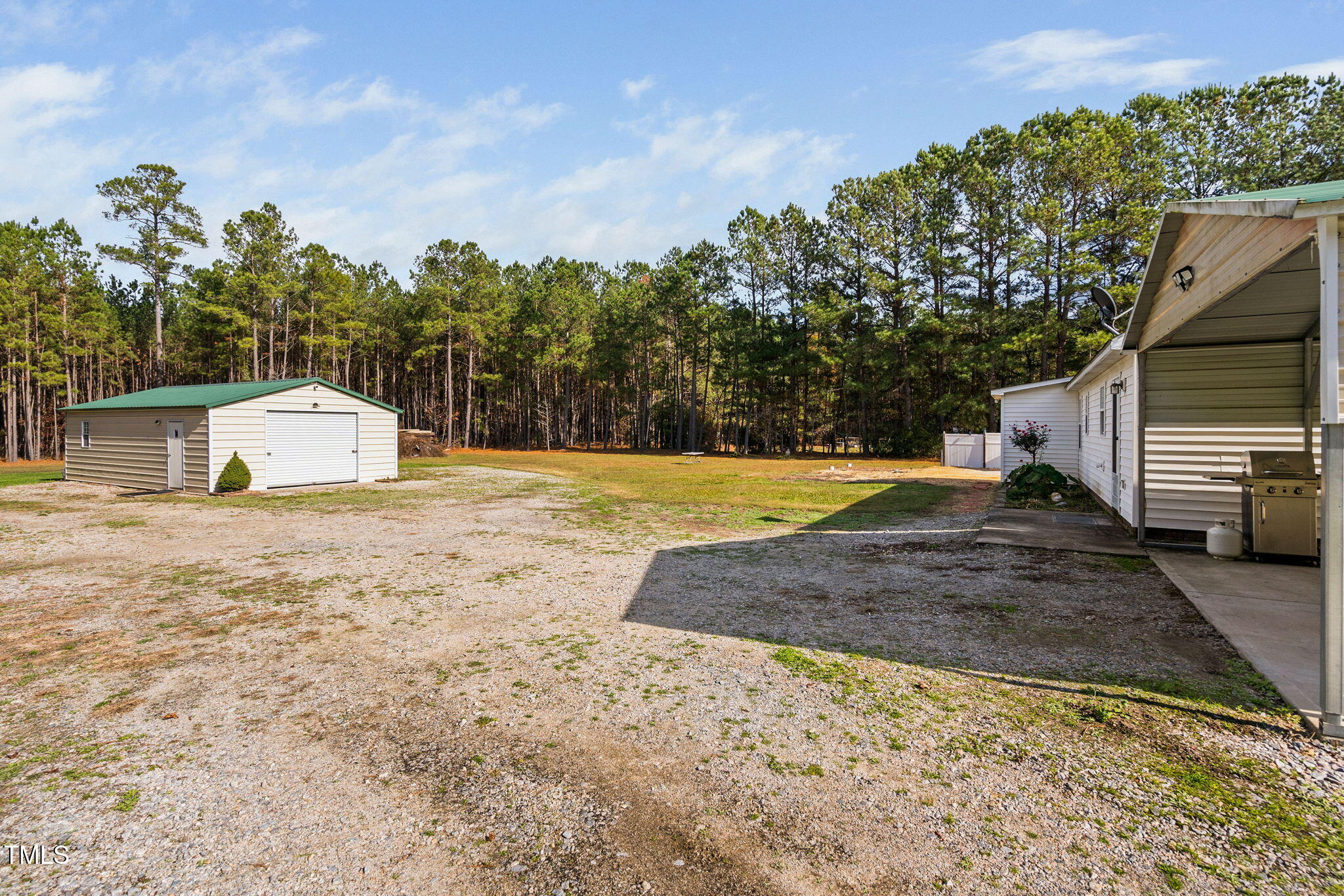 280 Norris Road Clayton, NC 27520 - Photo 3 of 17 280 Norris workshop1