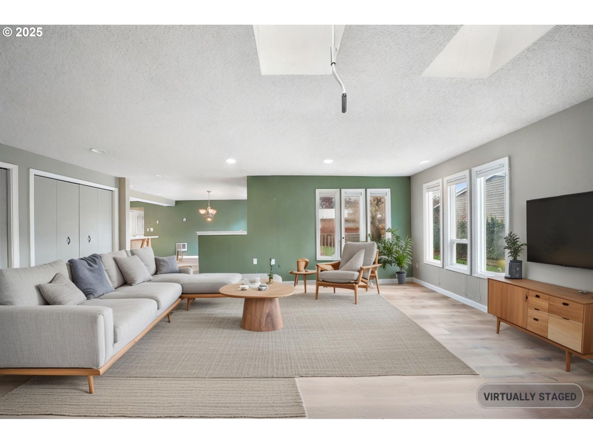550 Evergreen Loop Reedsport, OR 97467 - Photo 10 of 35 a living room with furniture and a flat screen tv