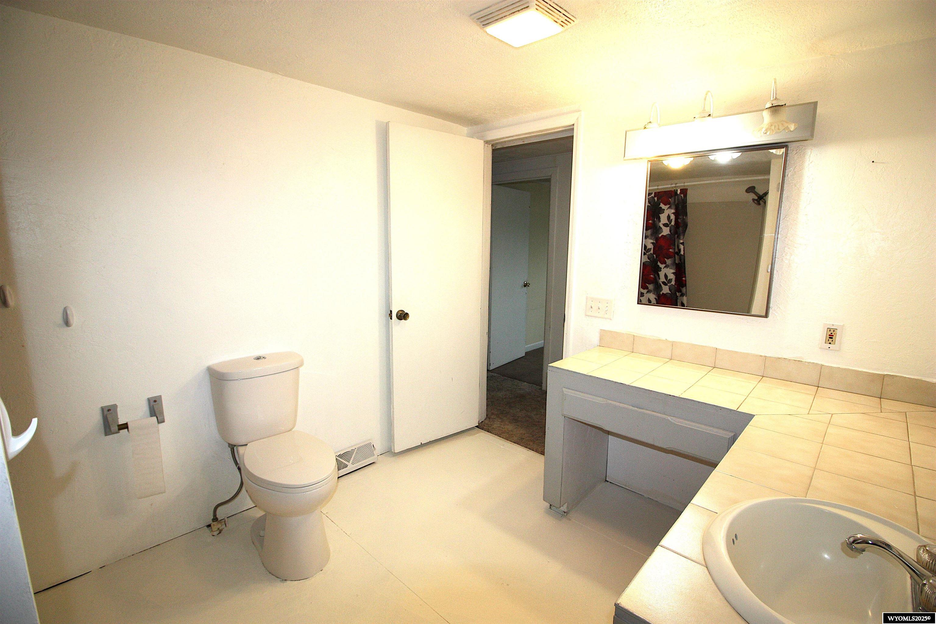 2901 East D Street Torrington, WY 82240 - Photo 15 of 21