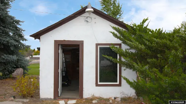 $155,000 | 2901 East D Street, Torrington, WY 82240