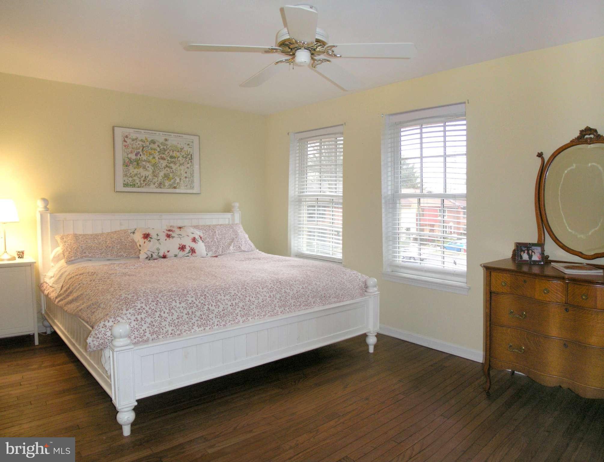 2125 Golf Course Drive Reston, VA 20191 - Photo 15 of 30 Bedroom (Master)