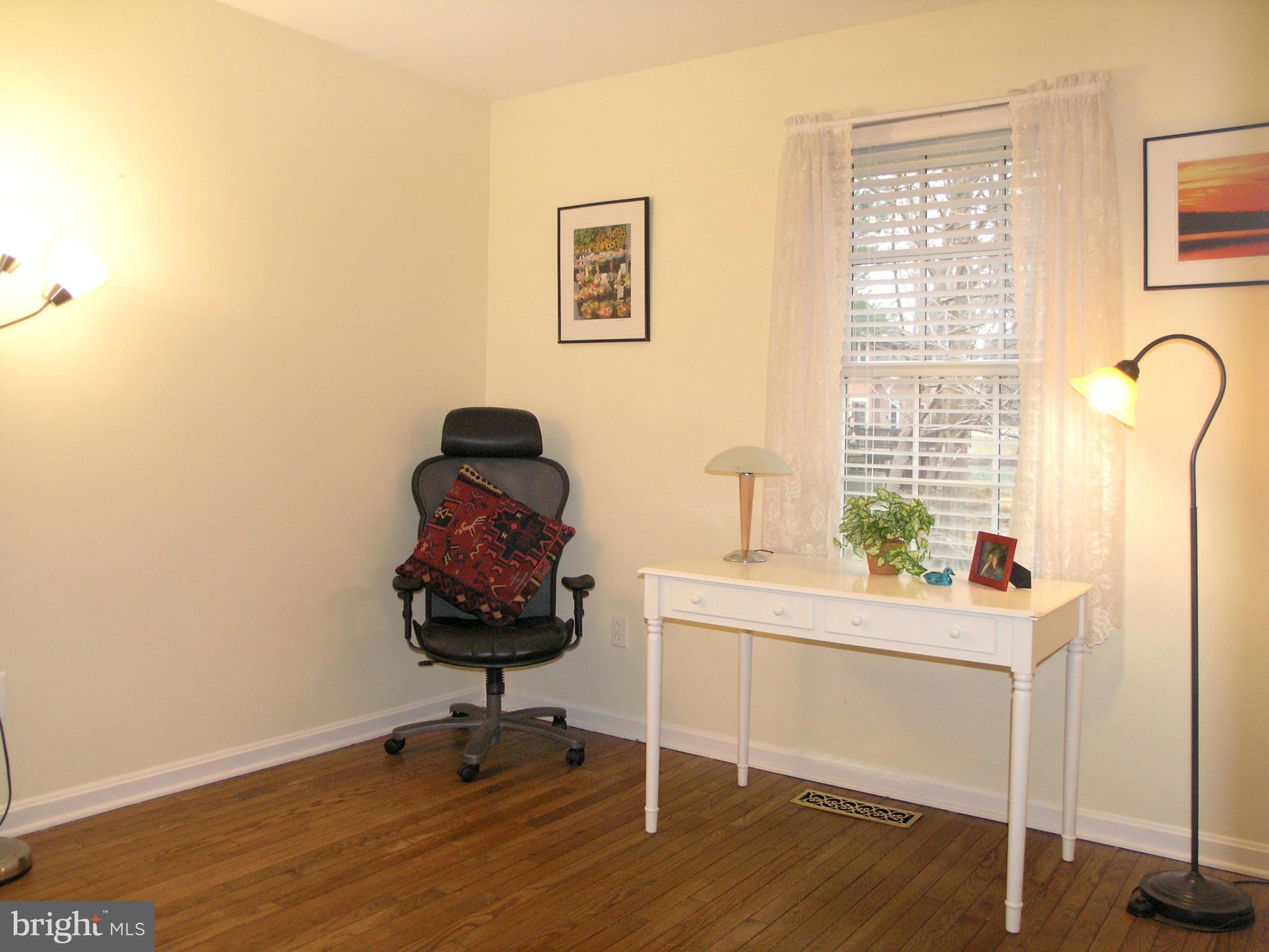 2125 Golf Course Drive Reston, VA 20191 - Photo 21 of 30 Bedroom