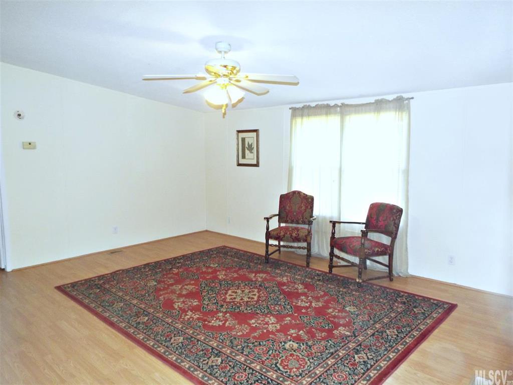 4332 Anderson Mountain Road Maiden, NC 28650 - Photo 4 of 21 Gallery Image 4
