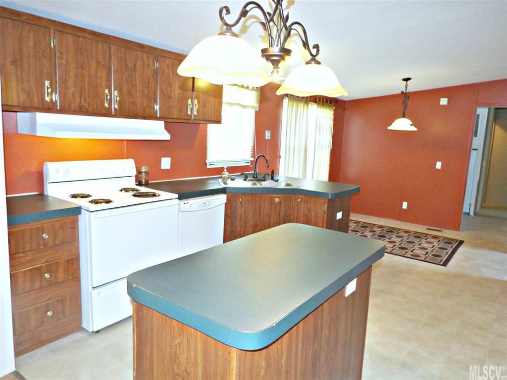 4332 Anderson Mountain Road Maiden, NC 28650 - Photo 5 of 21 Gallery Image 5