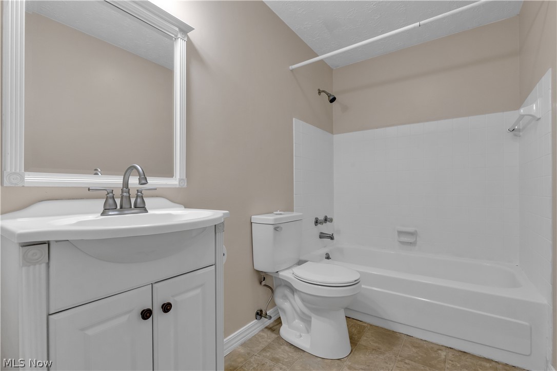 1720 Red Bird Road Madison, OH 44057 - Photo 12 of 25