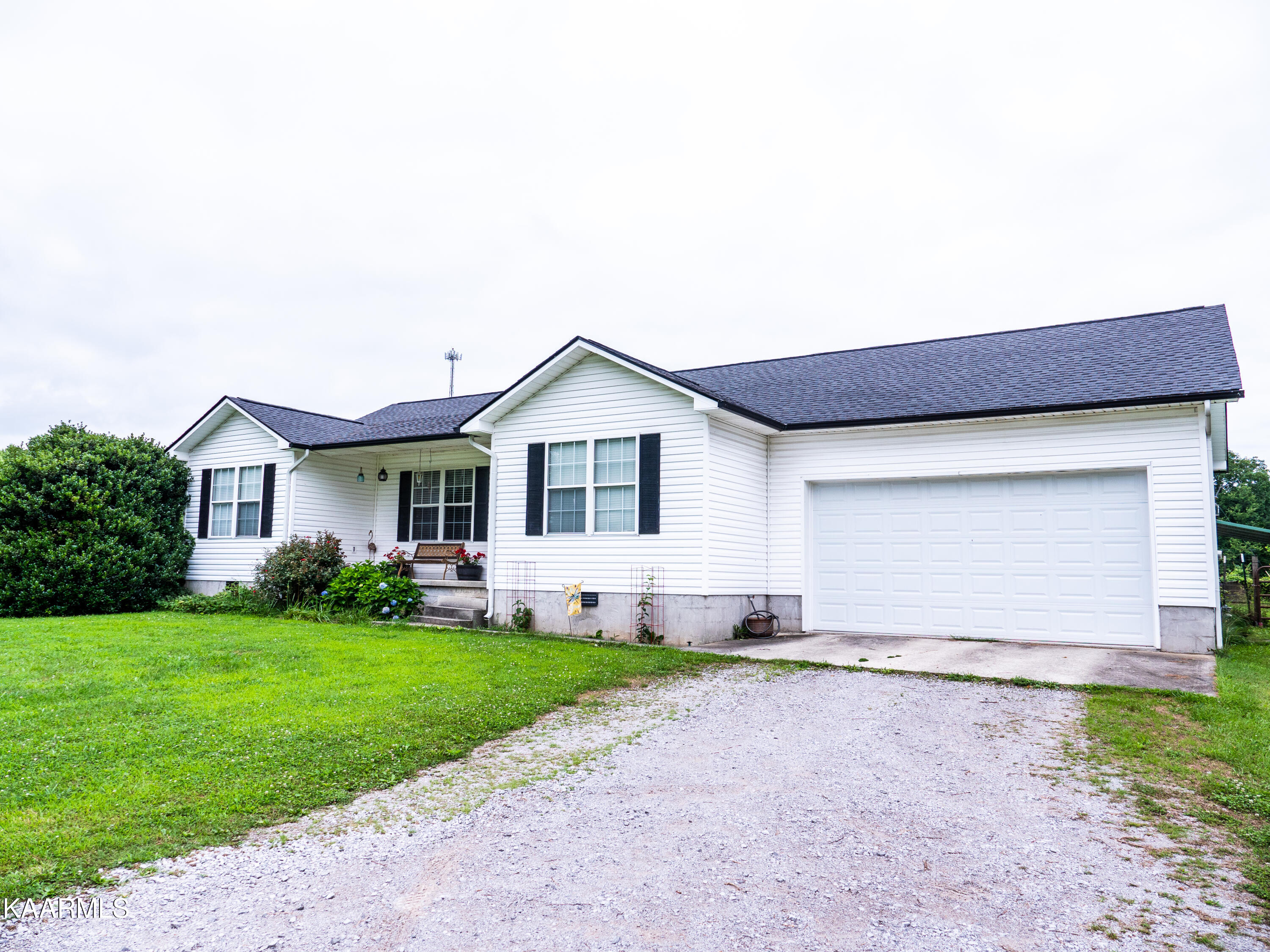 83 Deep Water Road Crossville, TN 38571 - Photo 2 of 22 deepwateroutdoor