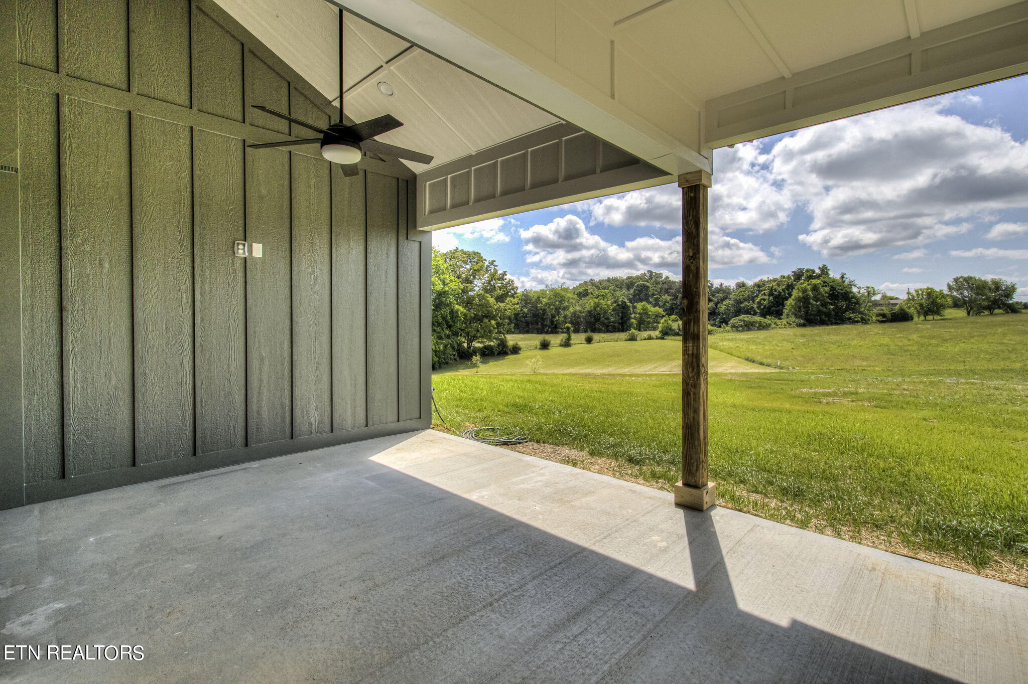2388 Valley Home Road Talbott, TN 37877 - Photo 11 of 27 IMG_9996_