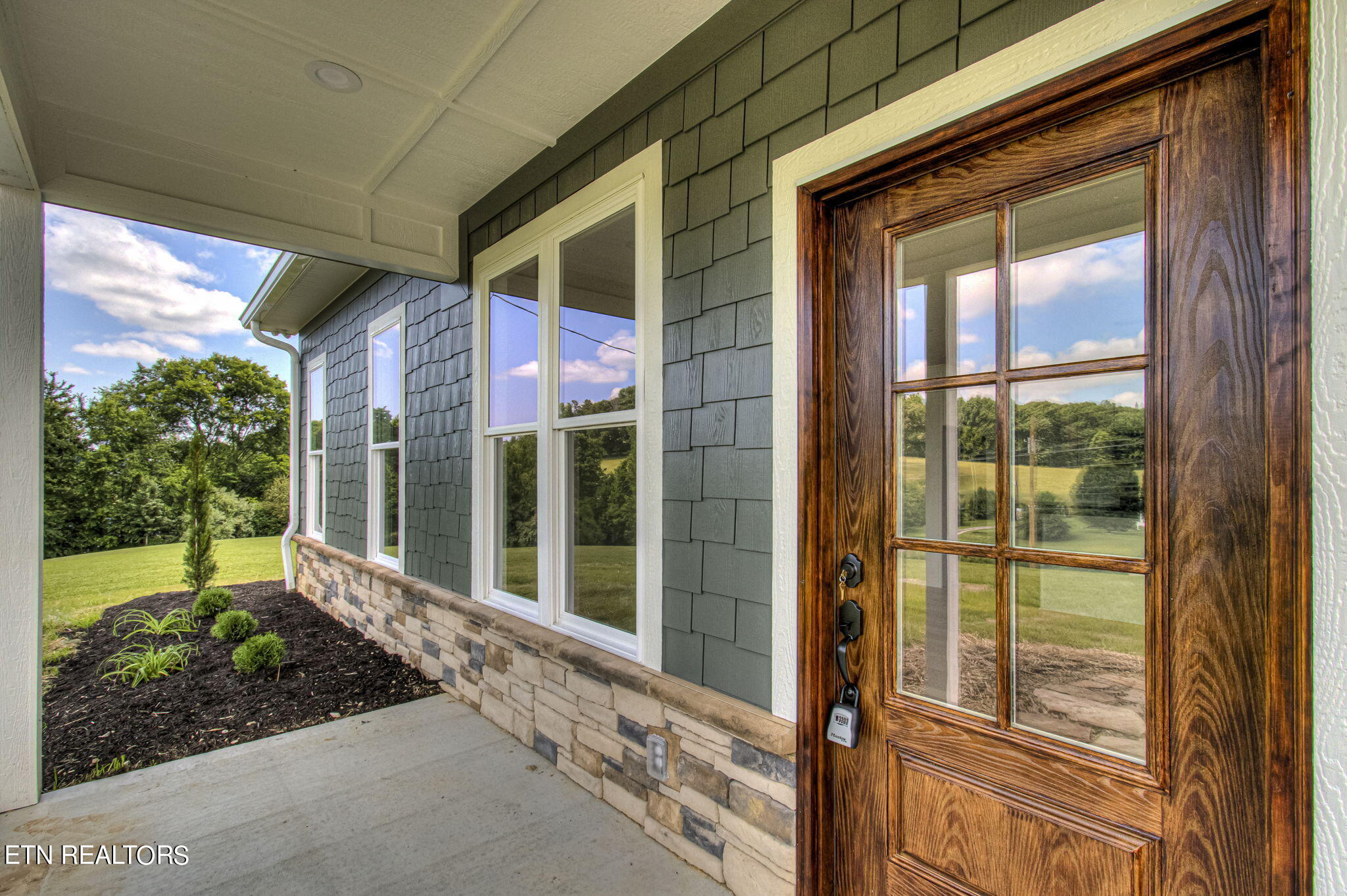 2388 Valley Home Road Talbott, TN 37877 - Photo 8 of 27 IMG_10069