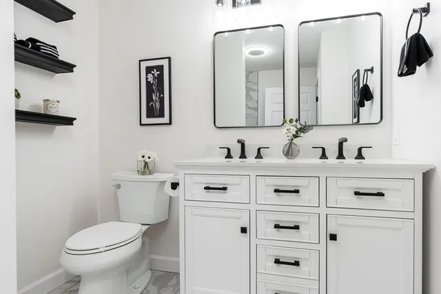 $388,900 | 2205 Green Valley Drive, Janesville, WI 53546