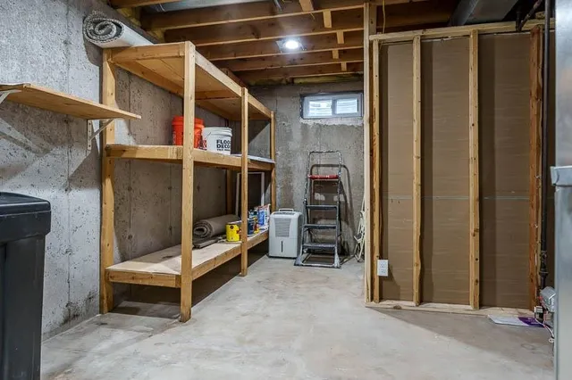 $388,900 | 2205 Green Valley Drive, Janesville, WI 53546