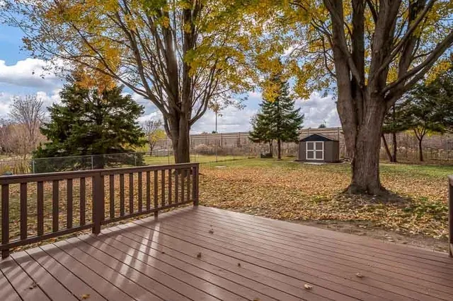 $388,900 | 2205 Green Valley Drive, Janesville, WI 53546